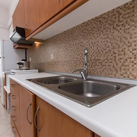 Vivlos Apartment Apartamento